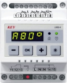 Moduł ładowania bufora UMS-4 do kotła na zgazowanie drewna. Panel sterujący z wyświetlaczem LCD.