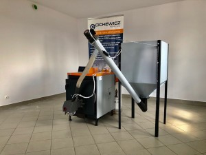 Kocioł c.o na pellet z bocznym koszem i podajnikiem Compact Cichewicz kotły 17 kW 